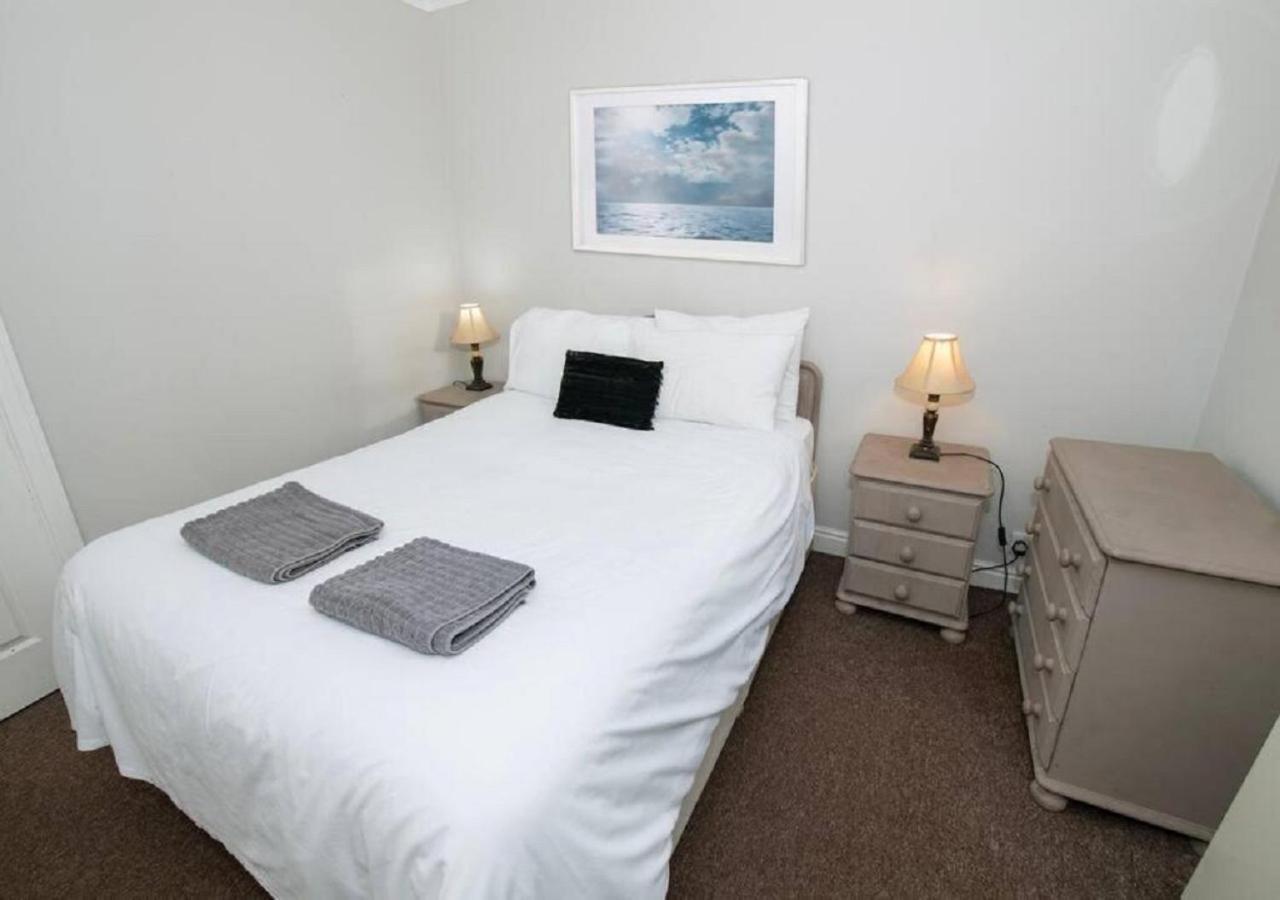 Cormorant - Beautiful 2 Bed Apartment With Sea Views Old Town Scarborough Exteriér fotografie